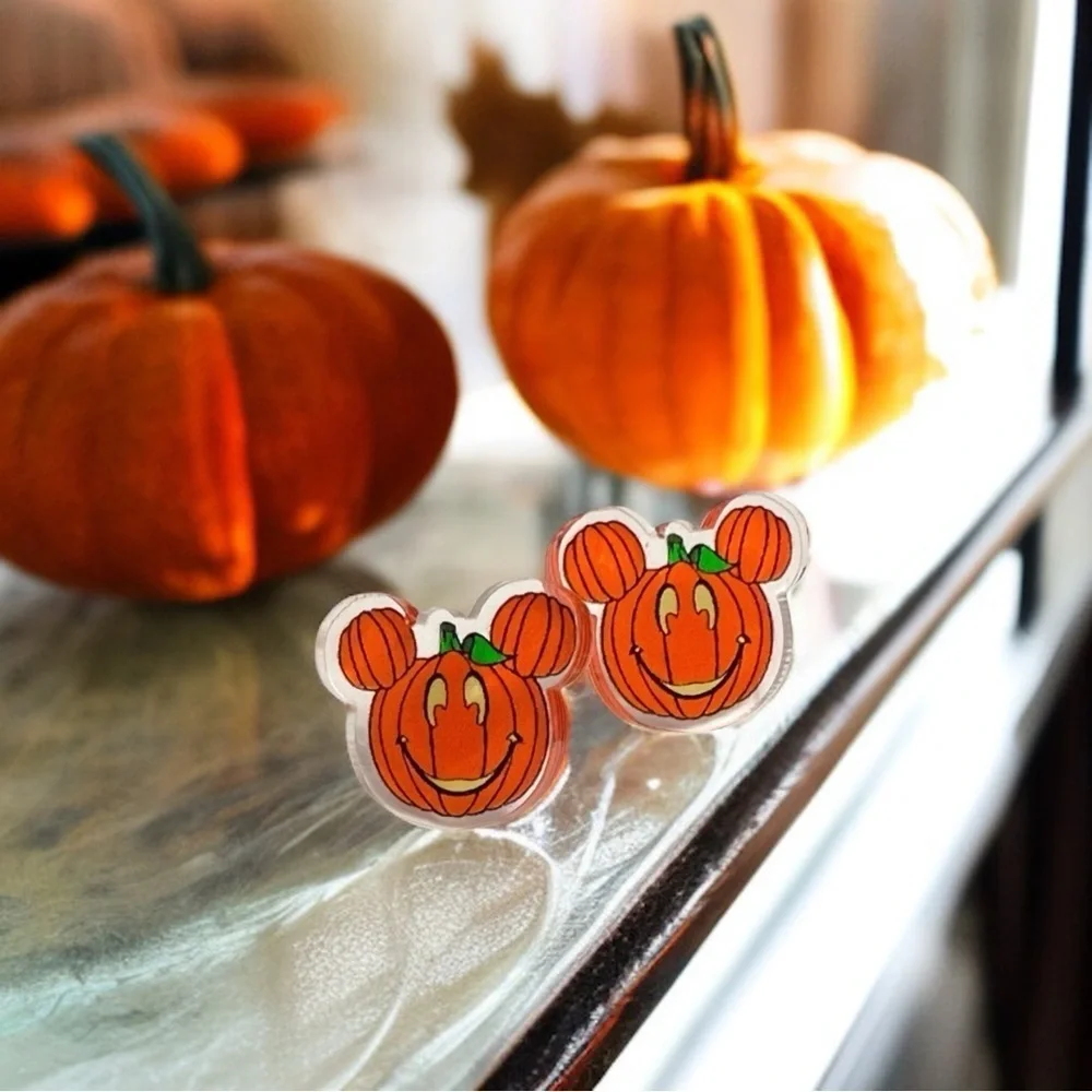 Pumpkin Mouse Halloween Stud Earrings NWT